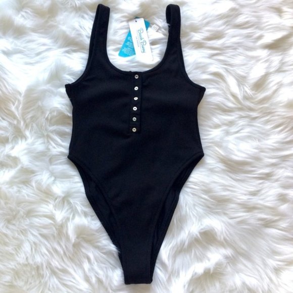 Beach Bunny Presley One Piece Black - Picture 2 of 7